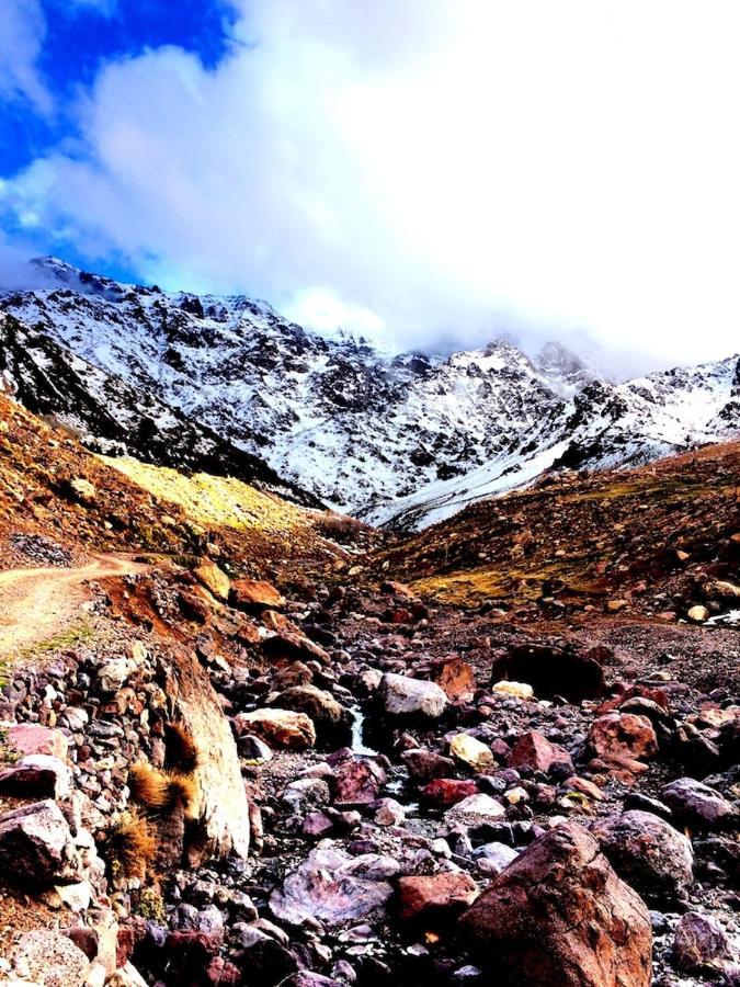 Gite Entre Les Vallees Tacheddirt Екстериор снимка